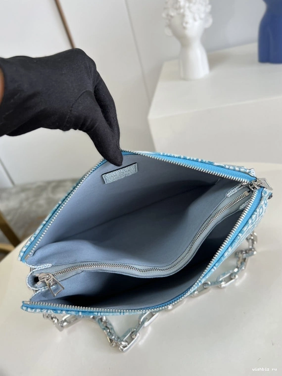 WIS VUITTON LOUIS PM-26*20*12cm COUSSIN 0101